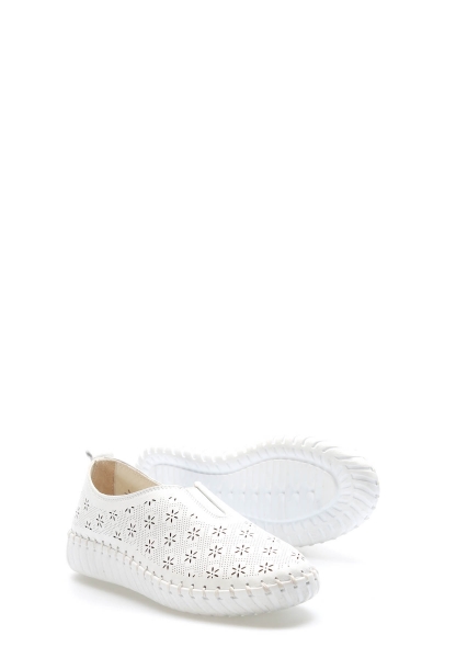 Tugerdi Beyaz Hakiki Deri Hafif Taban Kaliteli Günlük Kadın Ayakkabı TG0913926161111