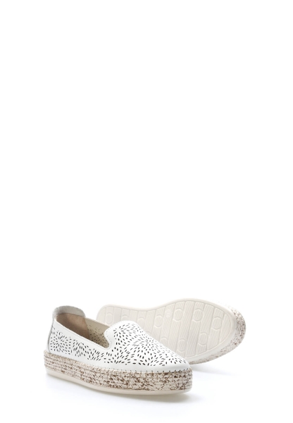 Tugerdi Beyaz Hakiki Deri Hafif Taban Rahat Kaliteli Kadın Casual Ayakkabı TG091392612411