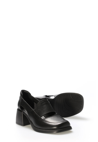 Tugerdi Siyah İçi Dışı Hakiki Deri Siyah Kalın Taban Kadın Casual Ayakkabı TG0921726175742536