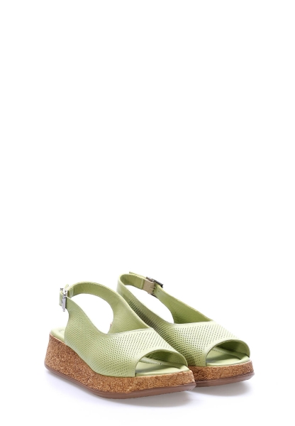 Tugerdi Yeşil Hakiki Deri Termo Taban Kemerli Kadın Sandalet TG09227261153601
