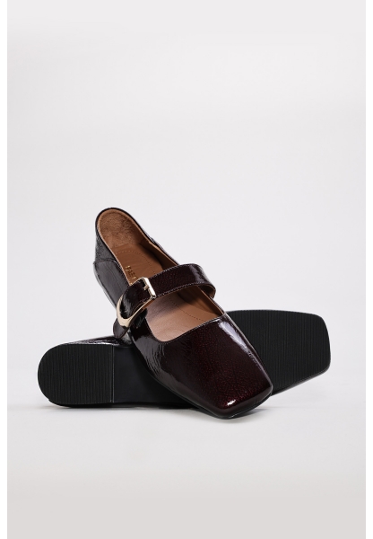 Tugerdi Bordo Rugan Hakiki Deri Tipu Taban Kemerli Kadın Babet Ayakkabı TG0921026191167