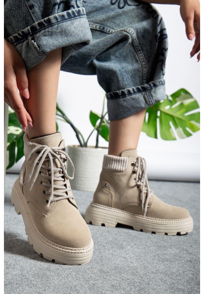 Krem Süet Bağcıklı Yüksek Taban Kadın Bot