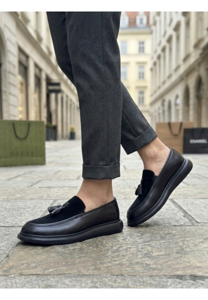 Tugerdi Siyah Süet Makosen Yeni Sezon Püsküllü Kalın Tabanlı Tarz Erkek Ayakkabı TGE230155