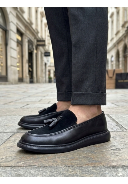 Tugerdi Siyah Süet Makosen Yeni Sezon Püsküllü Kalın Tabanlı Tarz Erkek Ayakkabı TGE230155