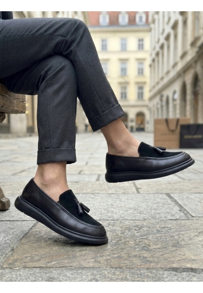 Tugerdi Siyah Süet Makosen Yeni Sezon Püsküllü Kalın Tabanlı Tarz Erkek Ayakkabı TGE230155