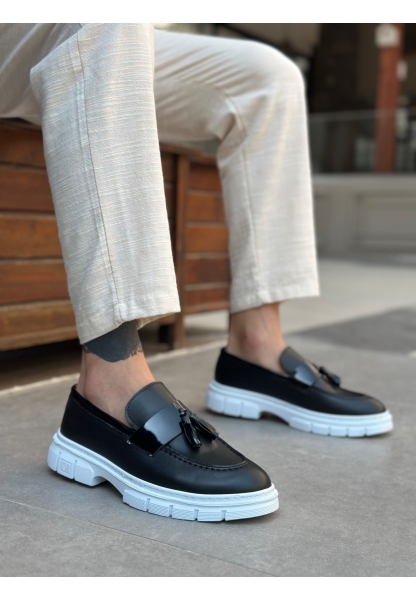 Tugerdi Siyah Hafif Yüksek Beyaz Taban Klasik Parlak Püsküllü Erkek Ayakkabı TGE230390 