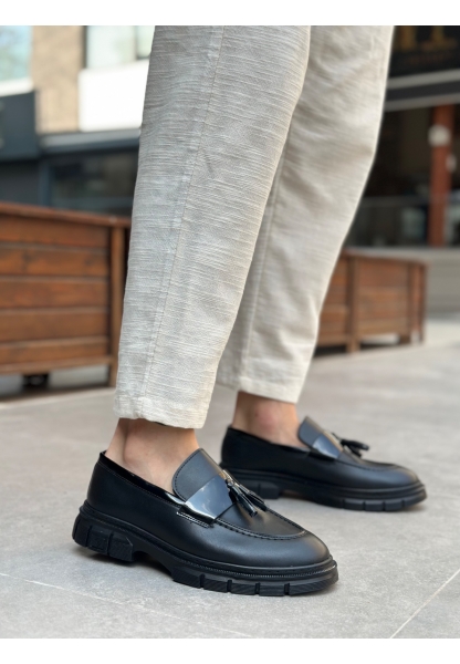 Tugerdi Siyah Hafif Yüksek Taban Klasik Parlak Püsküllü Tarz Erkek Ayakkabı TGE230390