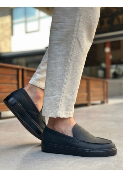 Tugerdi Siyah Hafif Siyah Yüksek Taban Bağcıksız Tarz Erkek Ayakkabı TGE230391