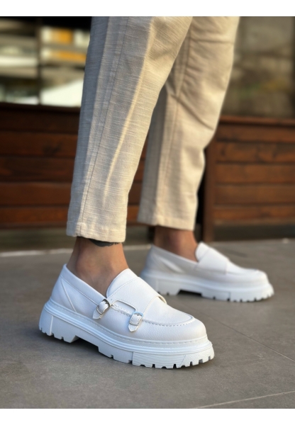 Tugerdi Beyaz Tokalı Hafif Yüksek Taban Tarz Erkek Ayakkabı TGE230392