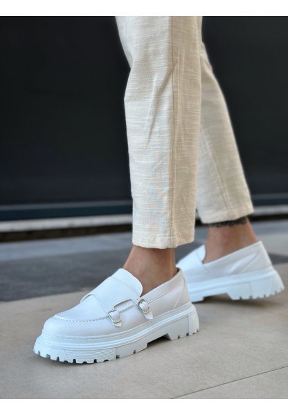 Tugerdi Beyaz Tokalı Hafif Yüksek Taban Tarz Erkek Ayakkabı TGE230392