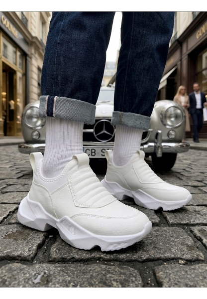 Tugerdi Beyaz Bağcıksız Rahat Hafif Yüksek Taban Erkek Spor Yarım Bilek Bot TGE230552