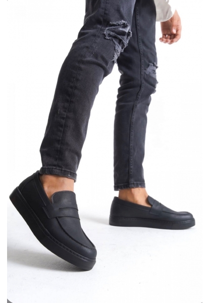 TGE0580 Bağcıksız Kuşaklı Yüksek Siyah Taban Erkek Ayakkabı