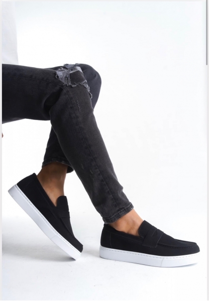 TGE0580 Bağcıksız Kuşaklı Yüksek Süet Siyah Beyaz Taban Erkek Ayakkabı