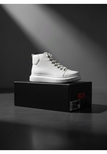 Tugerdi Beyaz Bağcıklı Yüksek Hafif Taban Tarz Erkek Spor Bot TGE230863