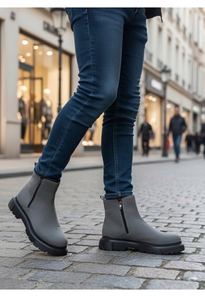 Tugerdi Füme Süet Çift Fermuarlı Hafif Taban Yarım Bilek Tarz Erkek Bot TGE230927